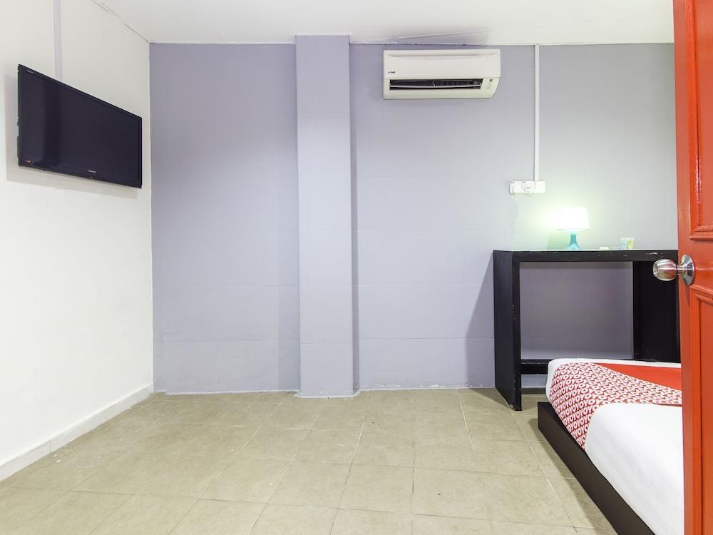 Oyo 304 Zero Hour Hotel Куала Лумпур Екстериор снимка
