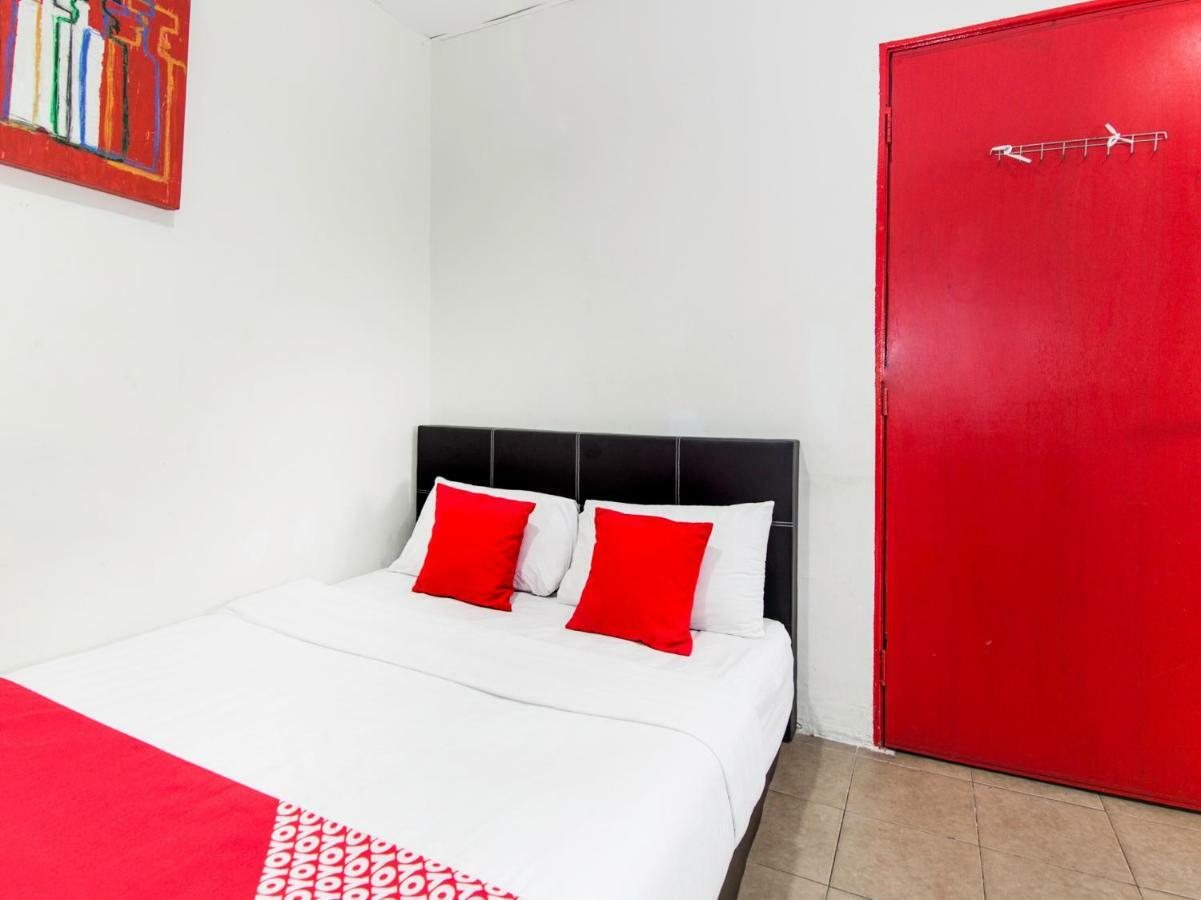 Oyo 304 Zero Hour Hotel Куала Лумпур Екстериор снимка