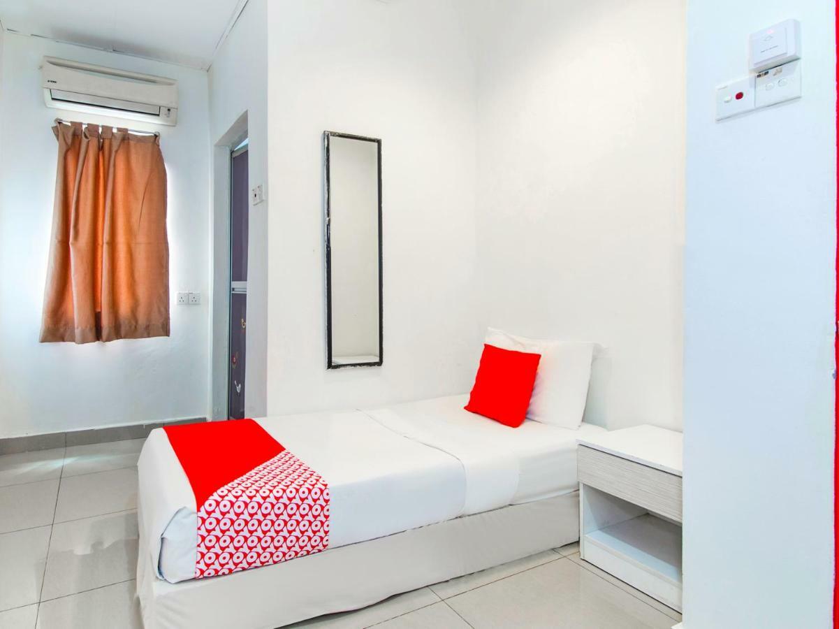 Oyo 304 Zero Hour Hotel Куала Лумпур Екстериор снимка