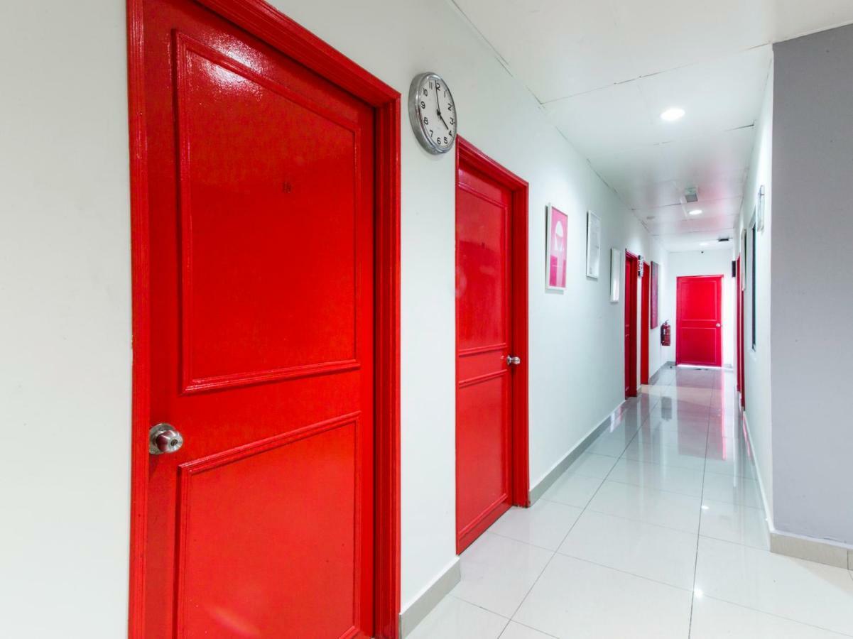 Oyo 304 Zero Hour Hotel Куала Лумпур Екстериор снимка