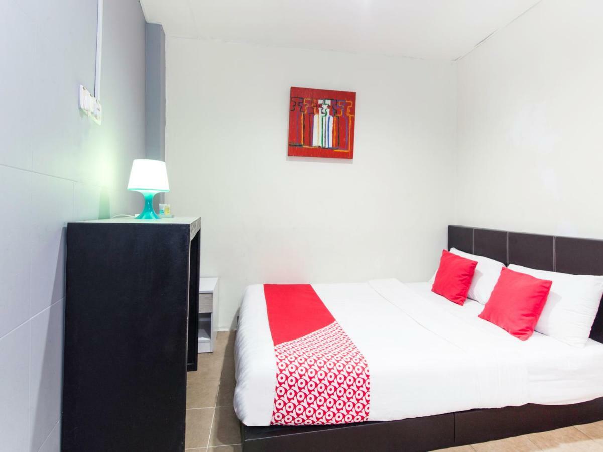 Oyo 304 Zero Hour Hotel Куала Лумпур Екстериор снимка